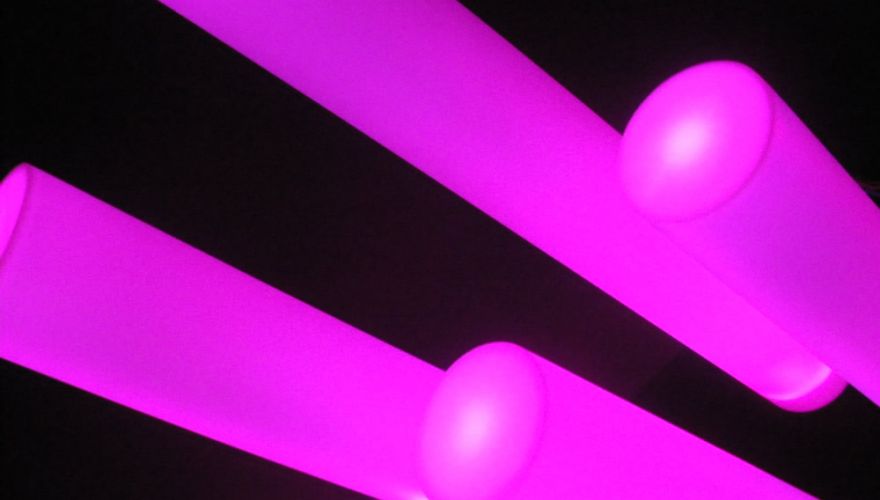 Colonnes rondes lumineuses